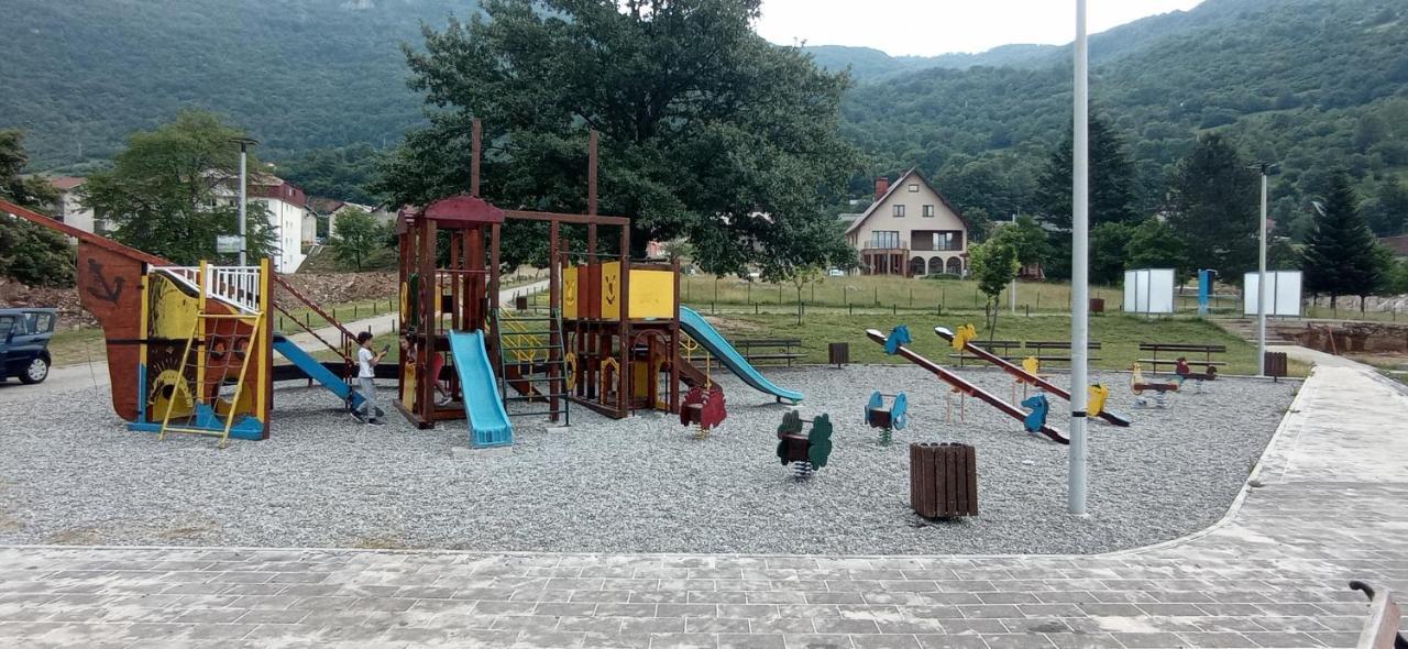 Apartment Holiday Lake - Piva 2022 Plužine Εξωτερικό φωτογραφία